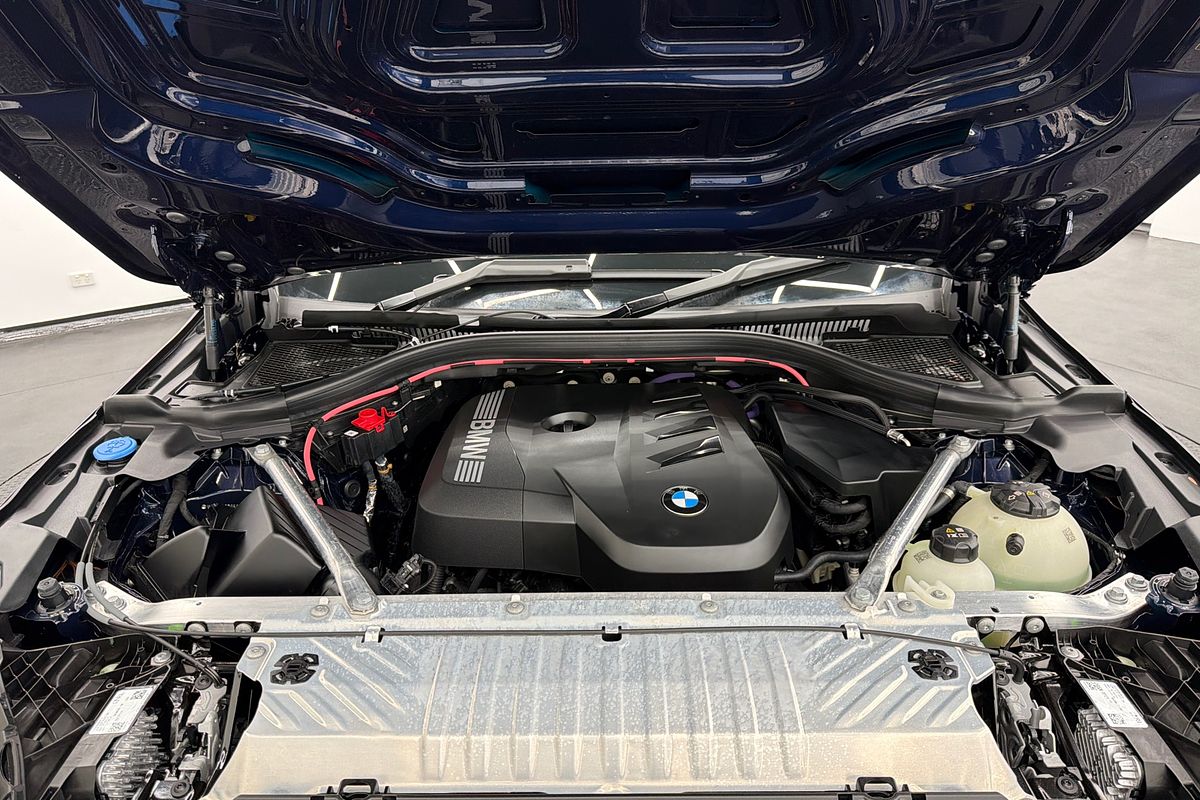 2025 BMW X3 20 xDrive G45