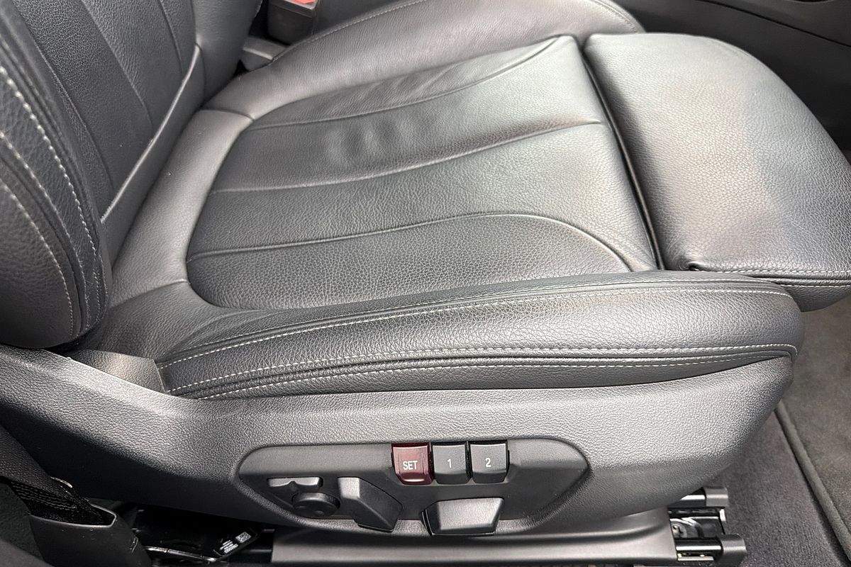 2022 BMW 2 Series 220i M Sport F44