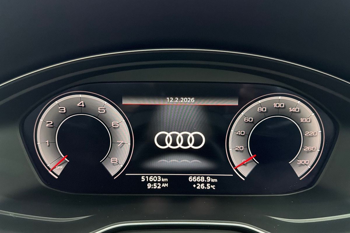 2021 Audi A4 45 TFSI S line B9