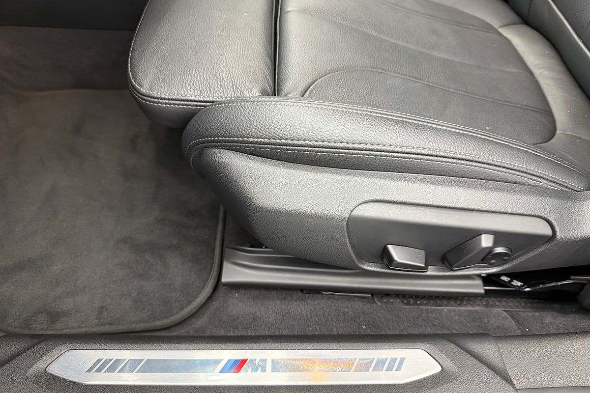 2022 BMW 2 Series 220i M Sport F44