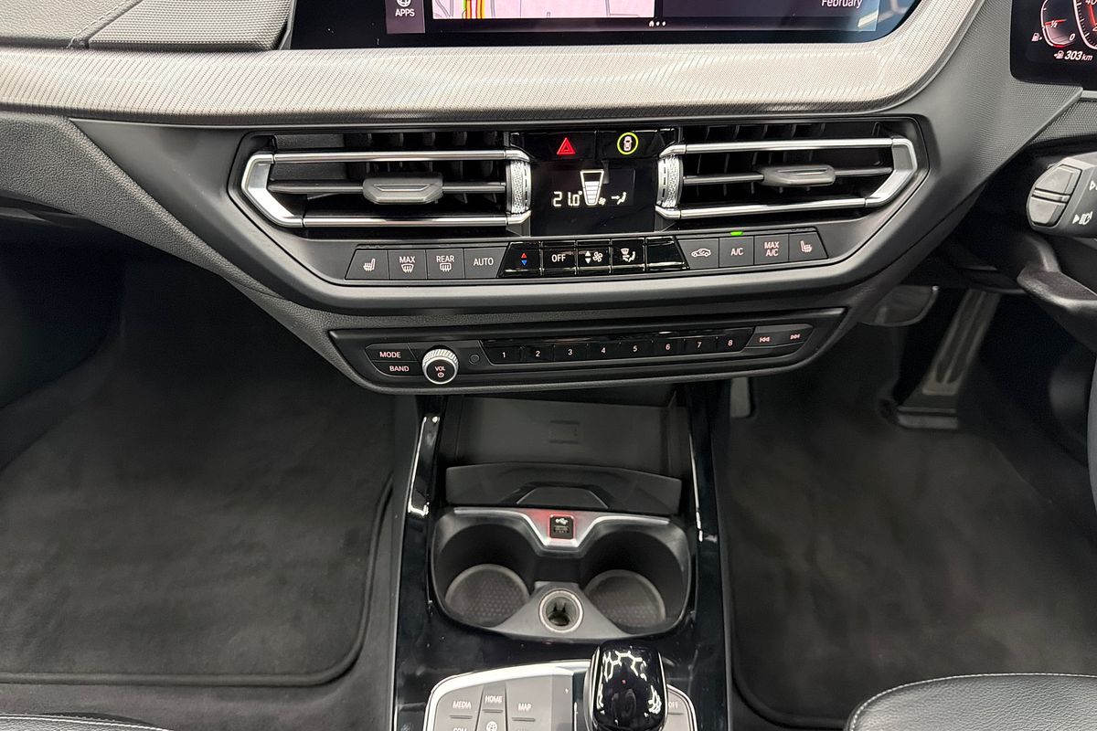 2022 BMW 2 Series 220i M Sport F44