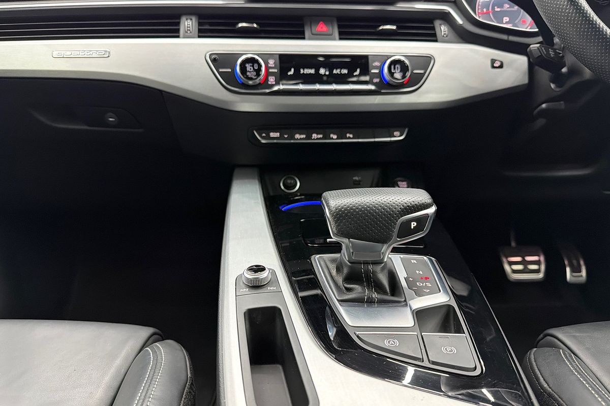 2021 Audi A4 45 TFSI S line B9