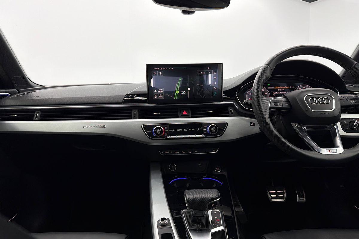 2021 Audi A4 45 TFSI S line B9