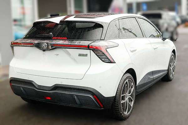 2024 MG MG4 Excite 51 125kW MEH32 thumb-5