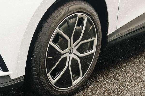 2024 MG MG4 Excite 51 125kW MEH32 thumb-3