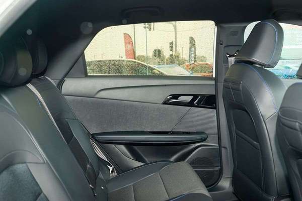 2024 MG MG4 Excite 51 125kW MEH32 thumb-10