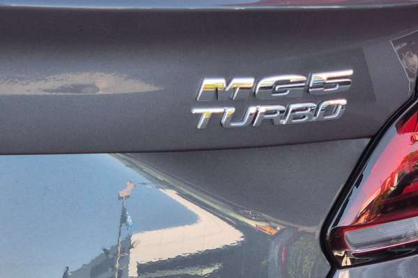 2025 MG MG5 Essence thumb-6