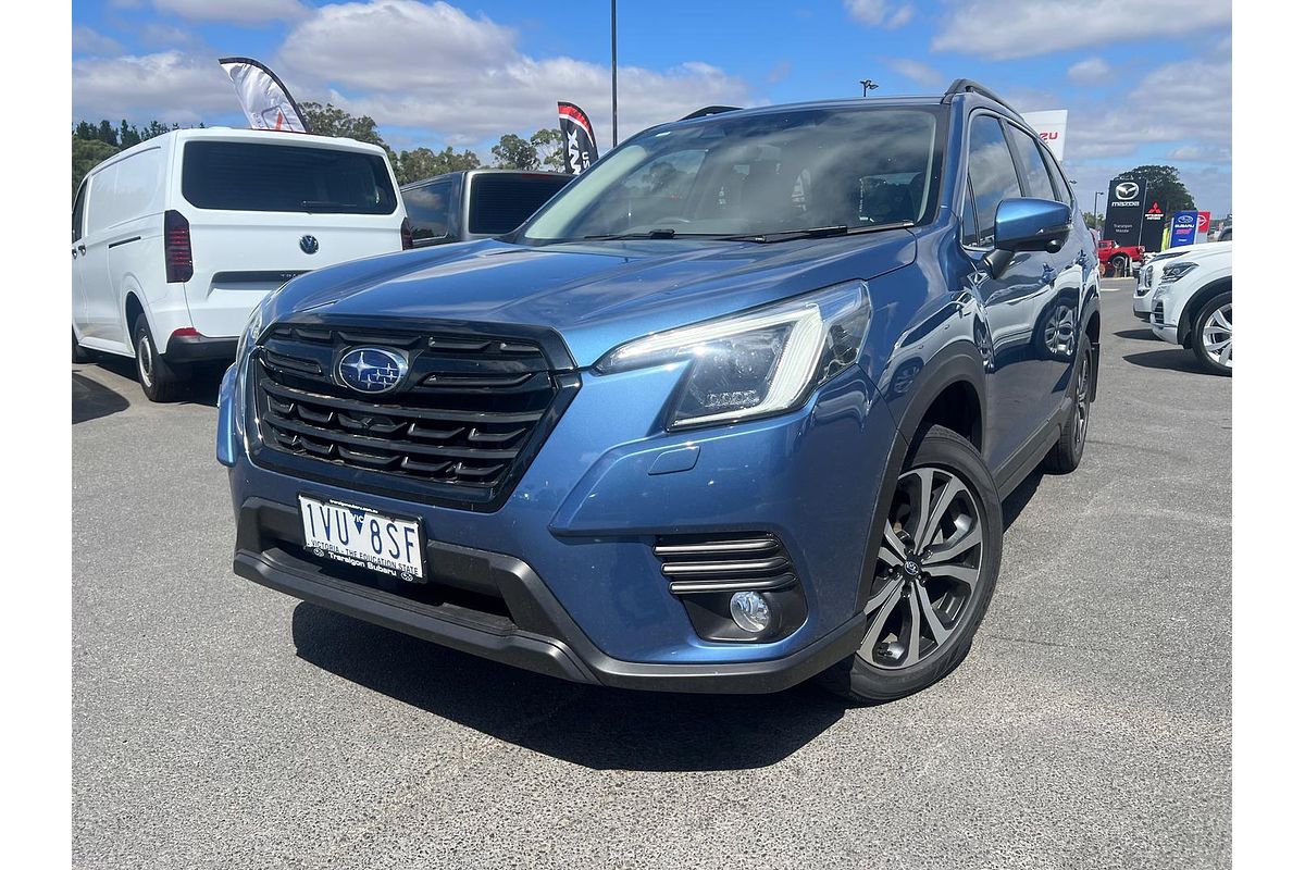 2022 Subaru Forester 2.5i Premium S5