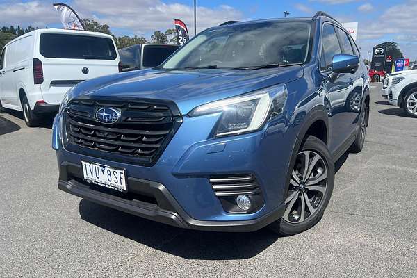 2022 Subaru Forester 2.5i Premium S5