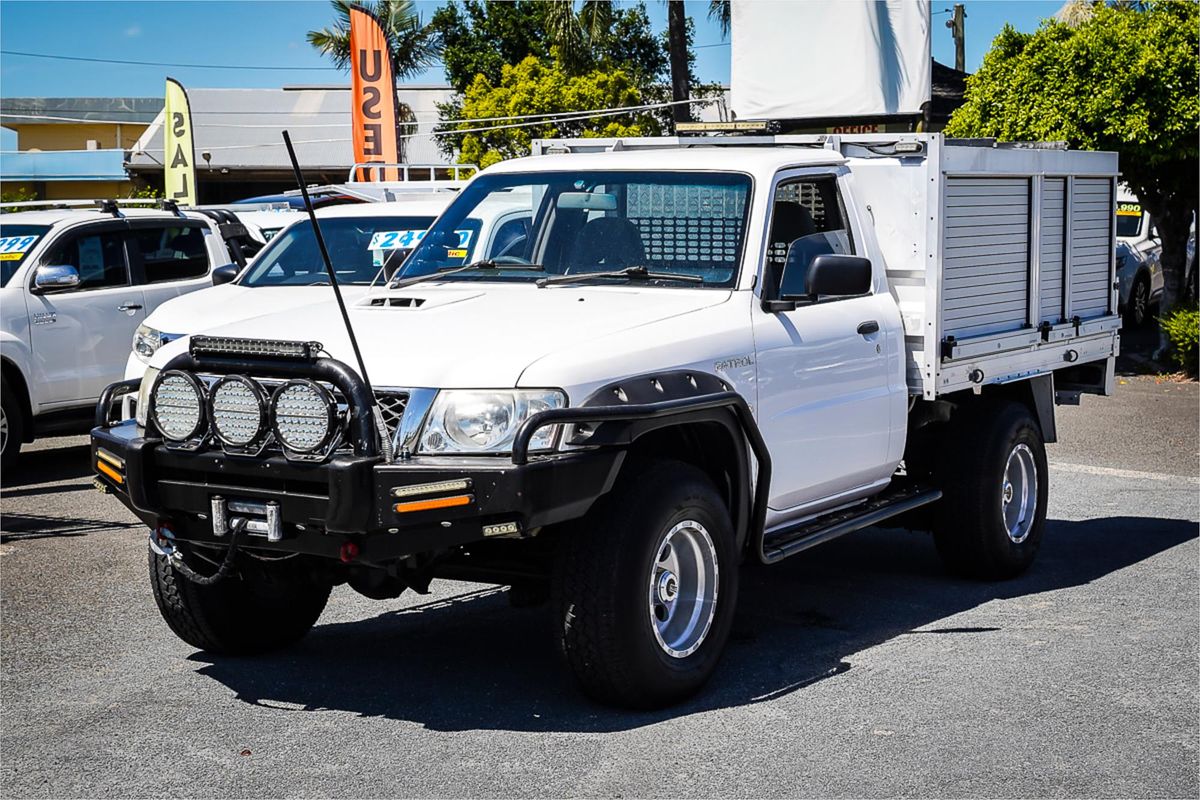 2014 Nissan Patrol DX Series 4 4X4