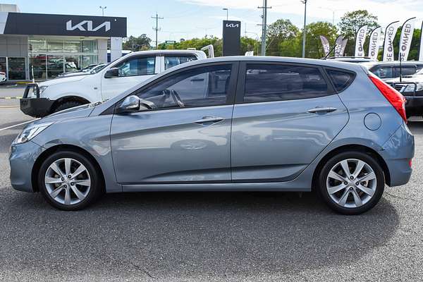 2019 Hyundai Accent Sport RB6 thumb-4