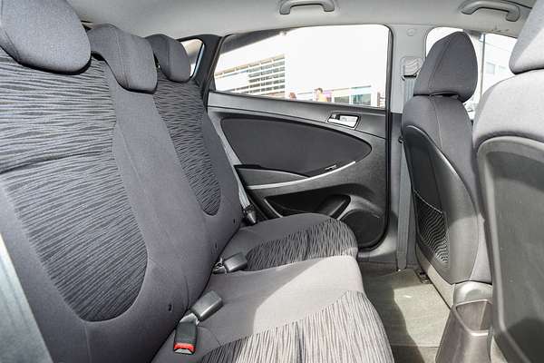 2019 Hyundai Accent Sport RB6 thumb-7