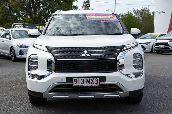 2024 Mitsubishi Outlander LS ZM thumb-2