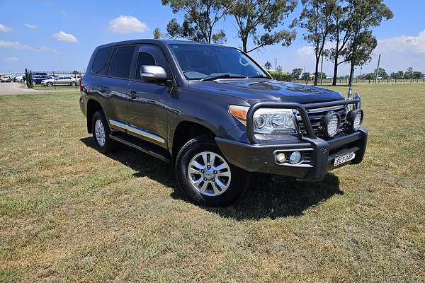 2012 Toyota Landcruiser Sahara VDJ200R