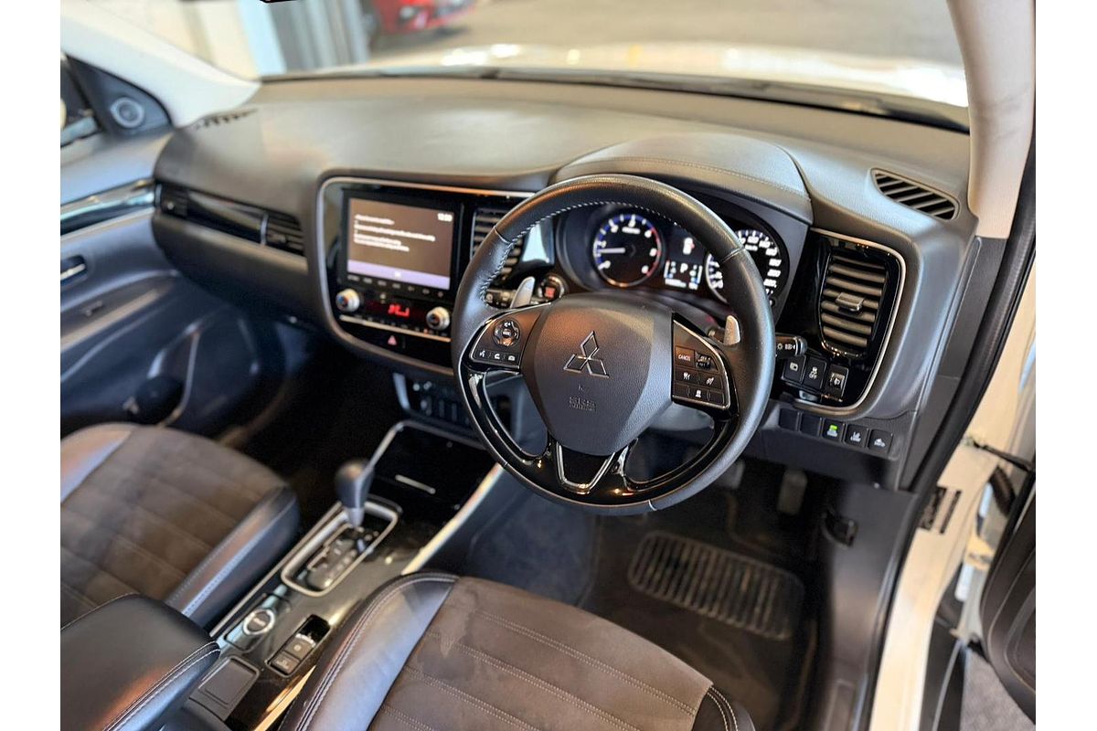 2020 Mitsubishi Outlander LS ZL