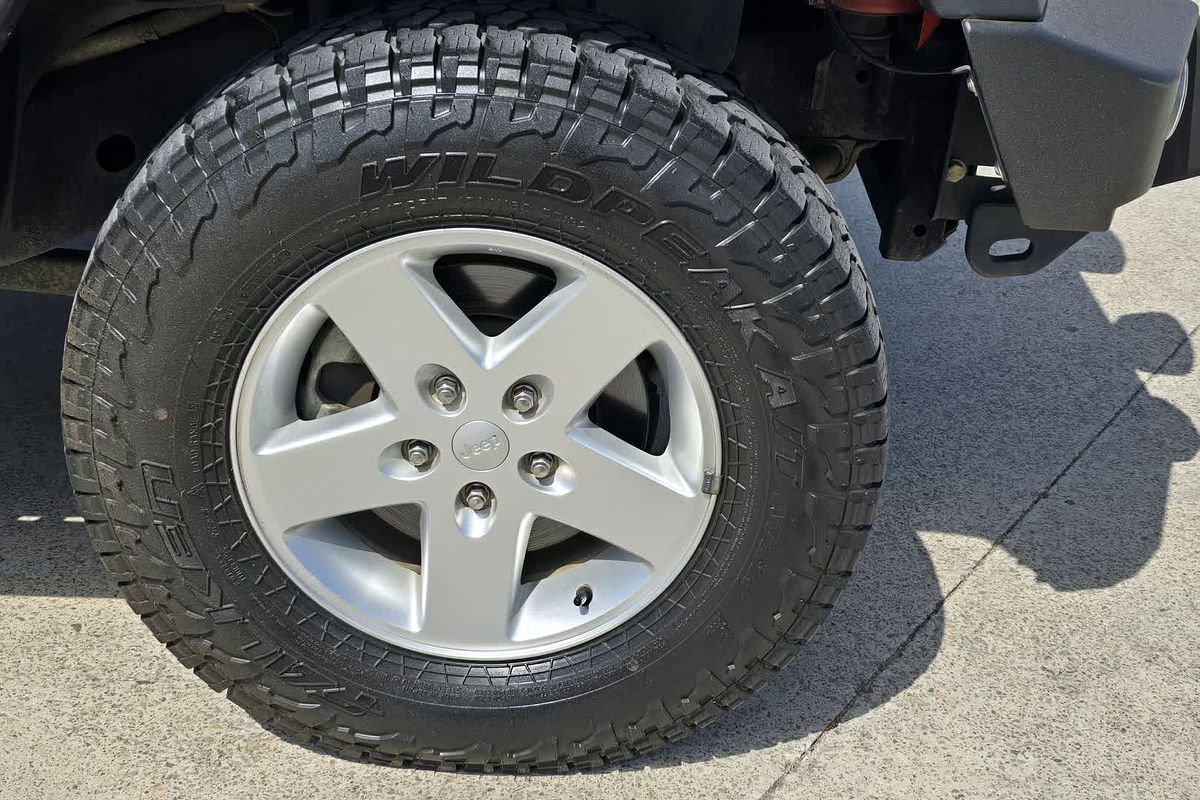 2015 Jeep Wrangler SPORT (4x4) JK MY15