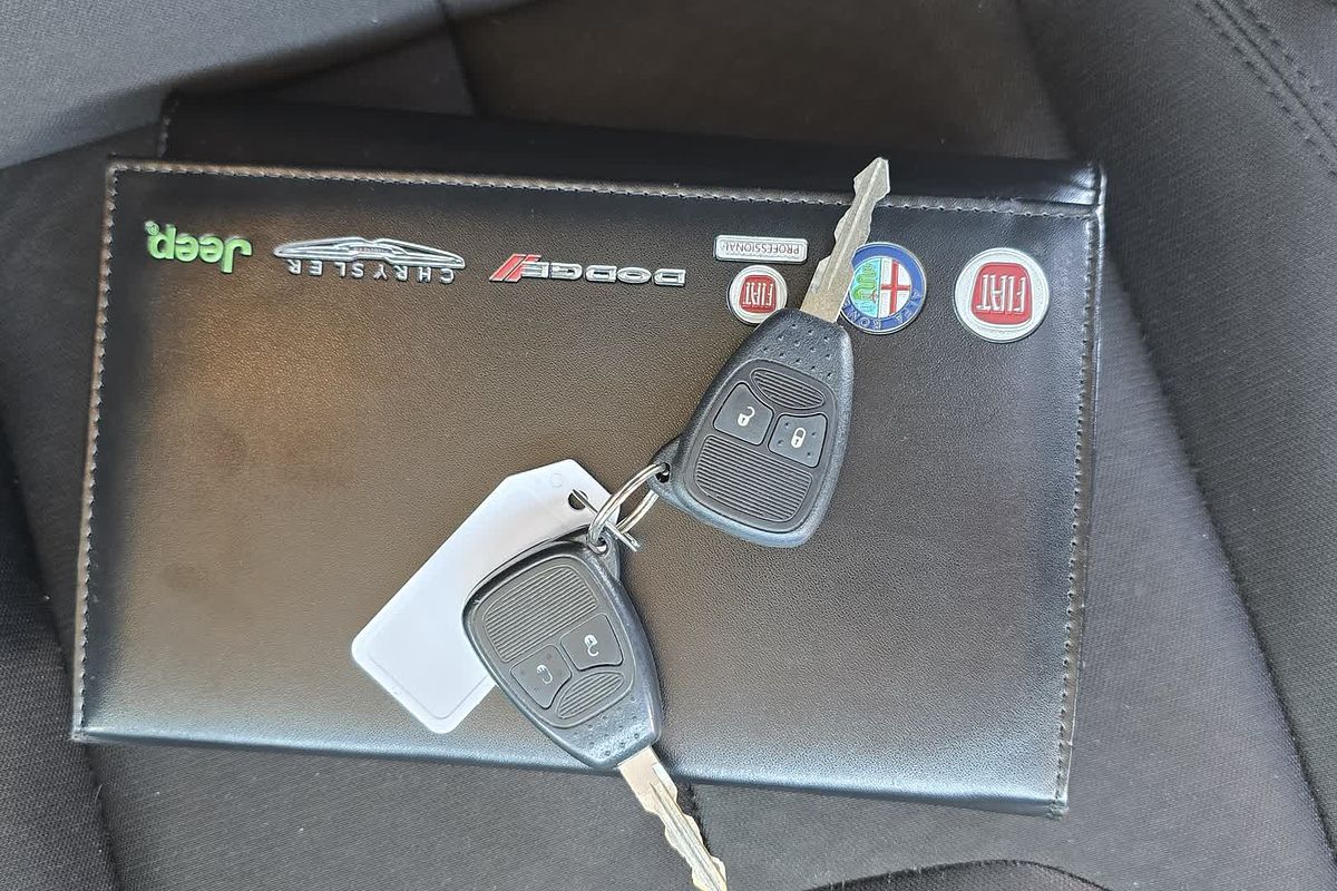 2015 Jeep Wrangler SPORT (4x4) JK MY15