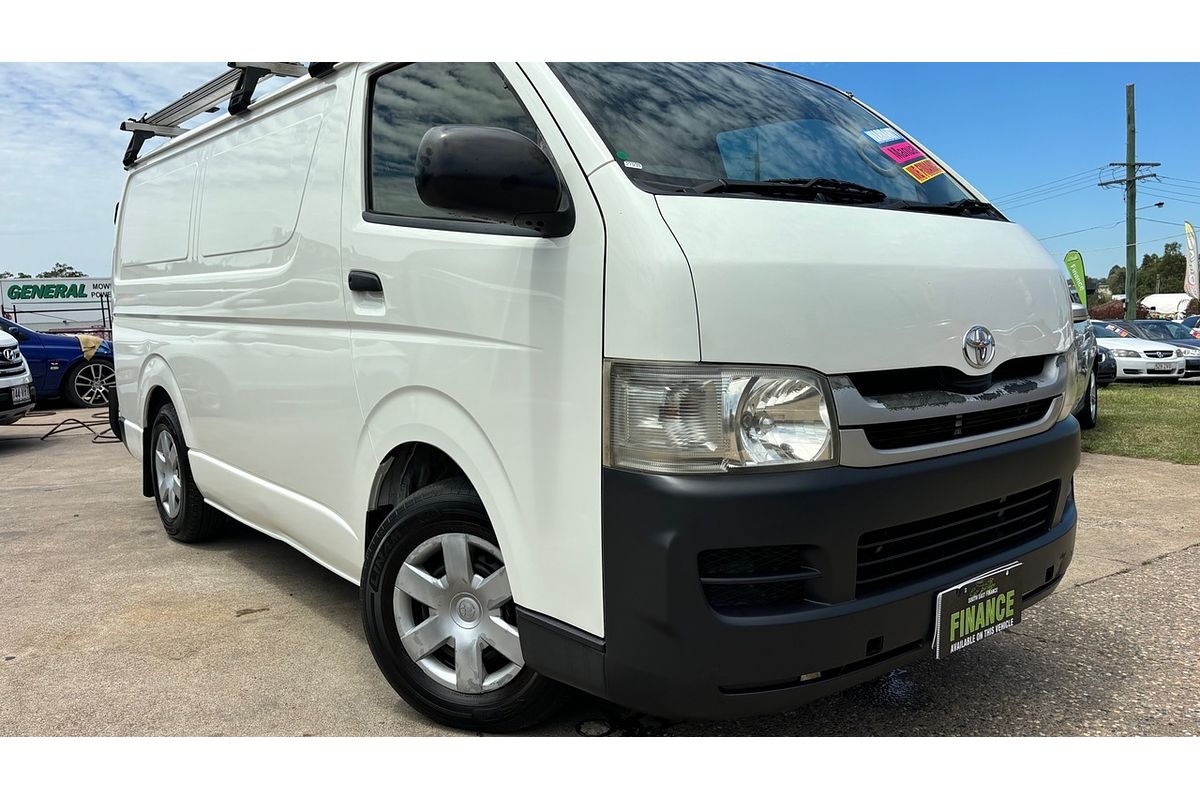 2007 Toyota Hiace KDH201R LWB