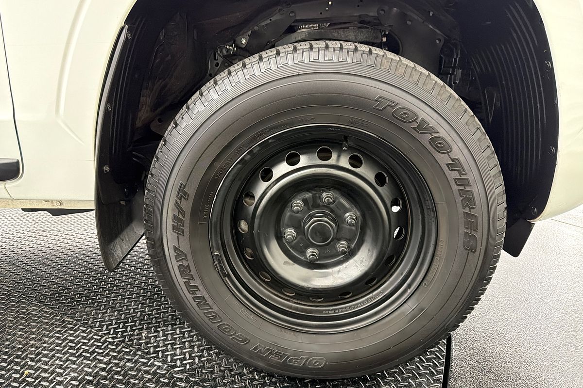 2024 Mitsubishi Triton GLX MV Rear Wheel Drive