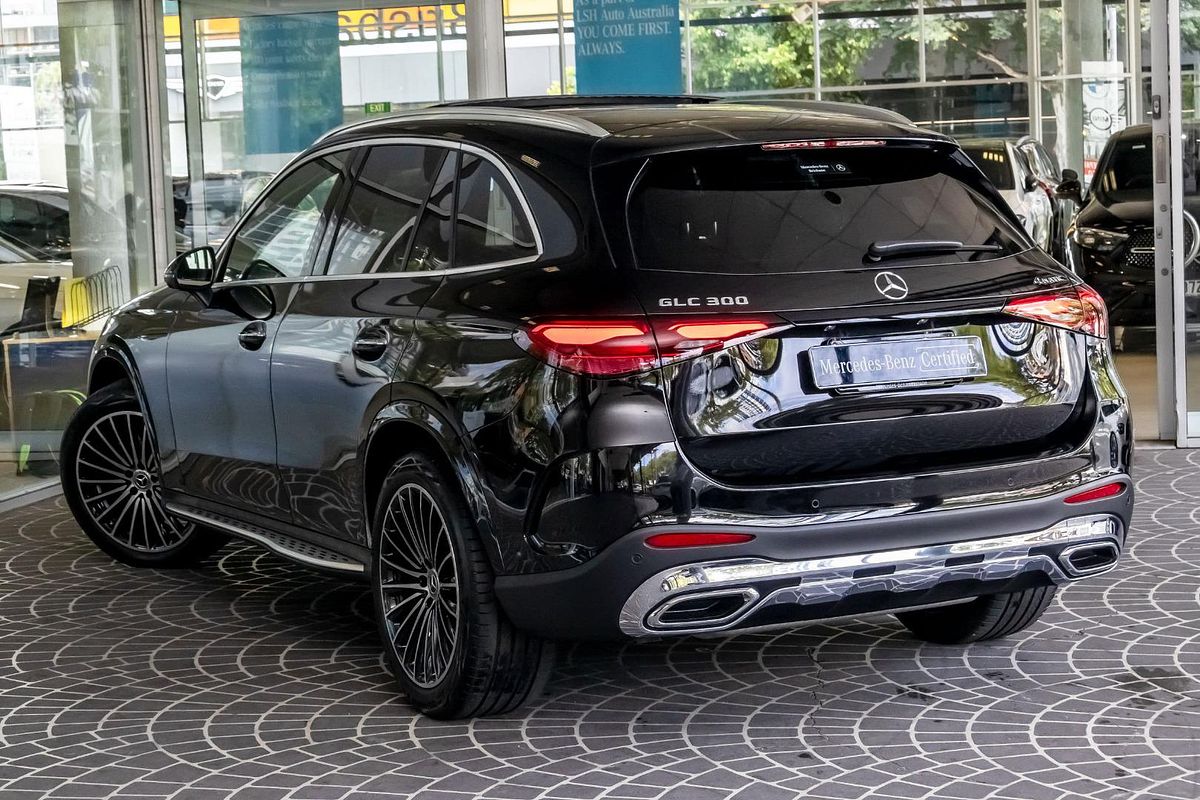 2025 Mercedes-Benz GLC-Class GLC300 X254