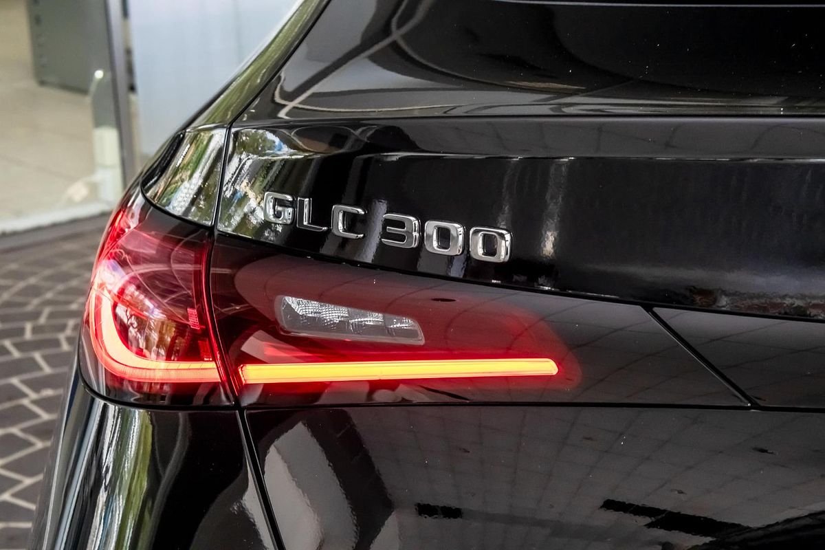 C254 806MY GLC300 CPE 9G 9sp 2 0T/17kW