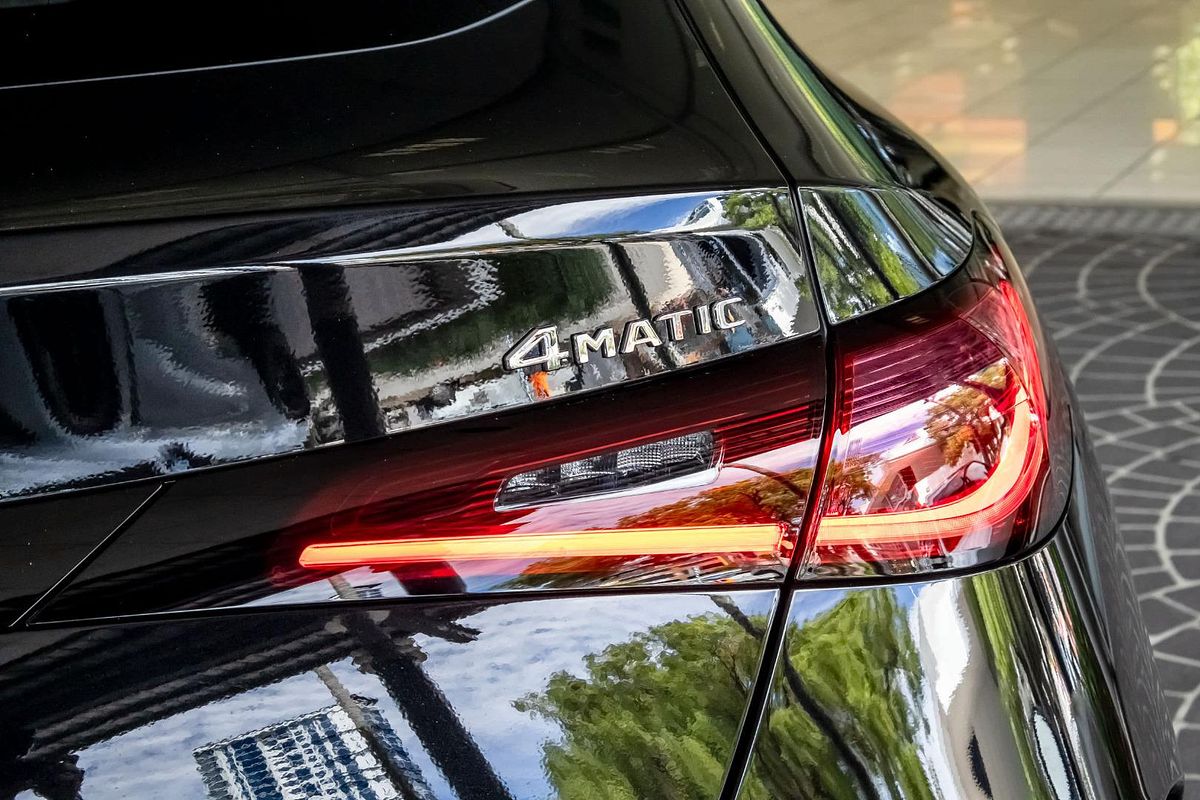 C254 806MY GLC300 CPE 9G 9sp 2 0T/17kW