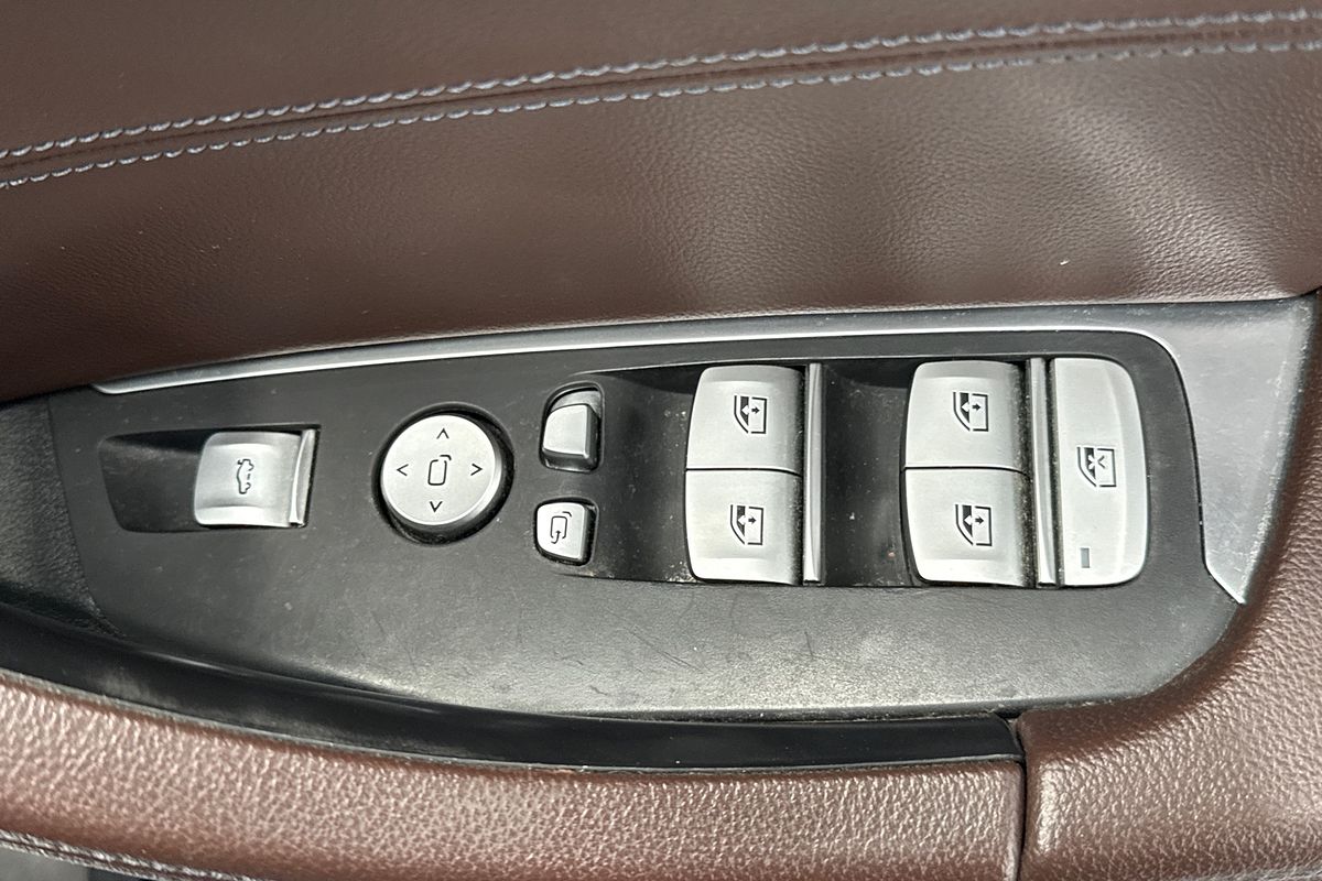 2019 BMW X3 M40i G01