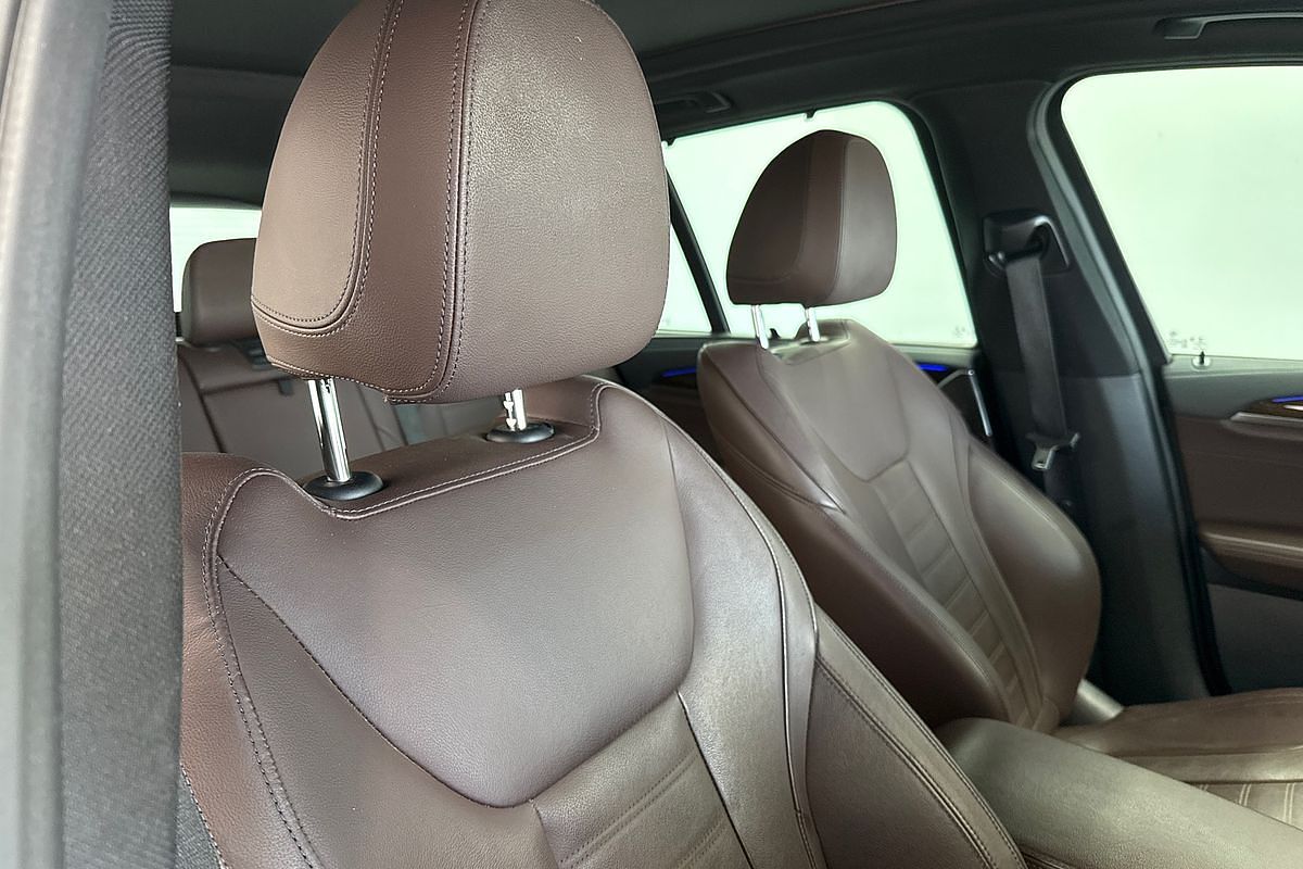 2019 BMW X3 M40i G01