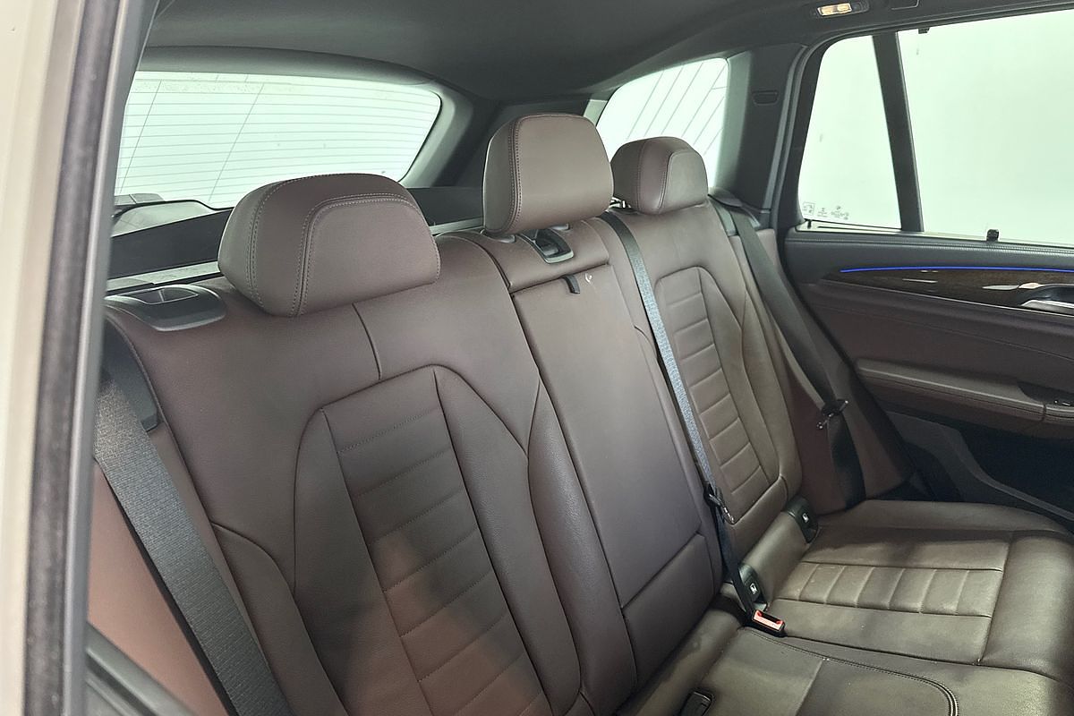 2019 BMW X3 M40i G01