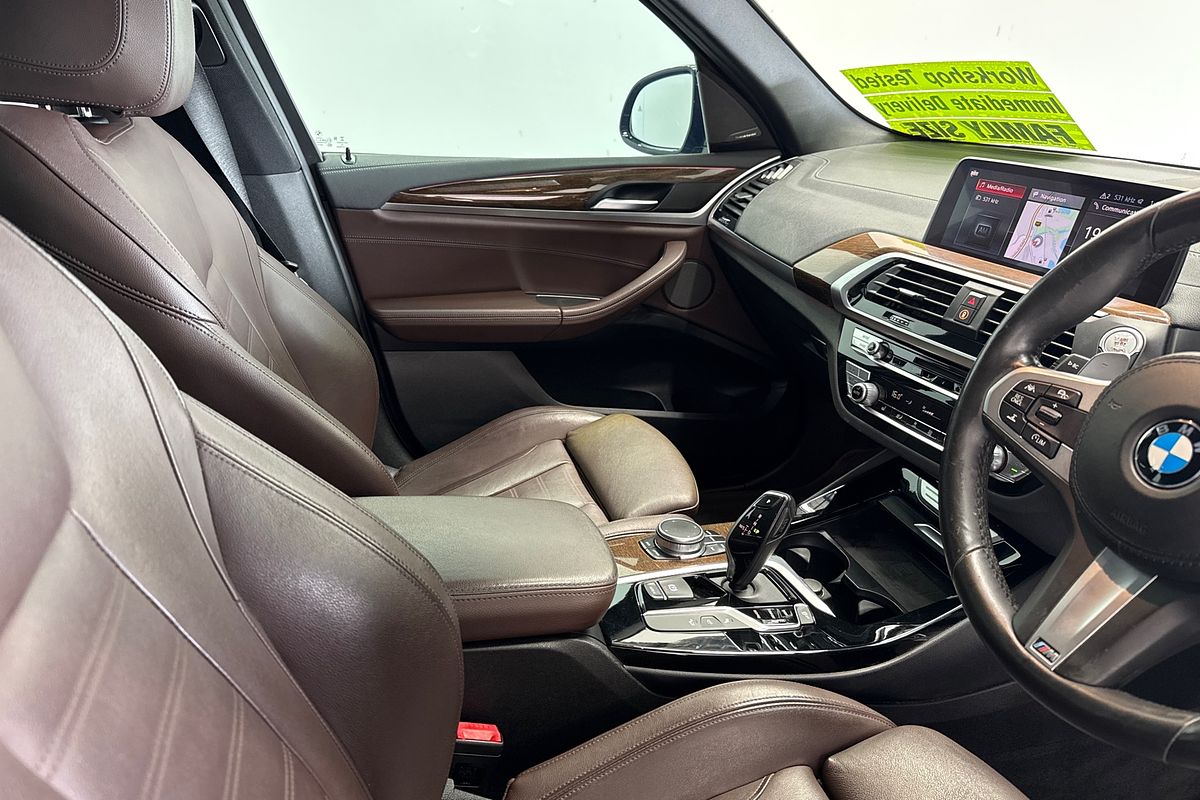 2019 BMW X3 M40i G01