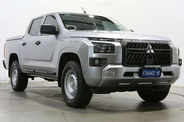 2024 Mitsubishi Triton GLX MV 4X4