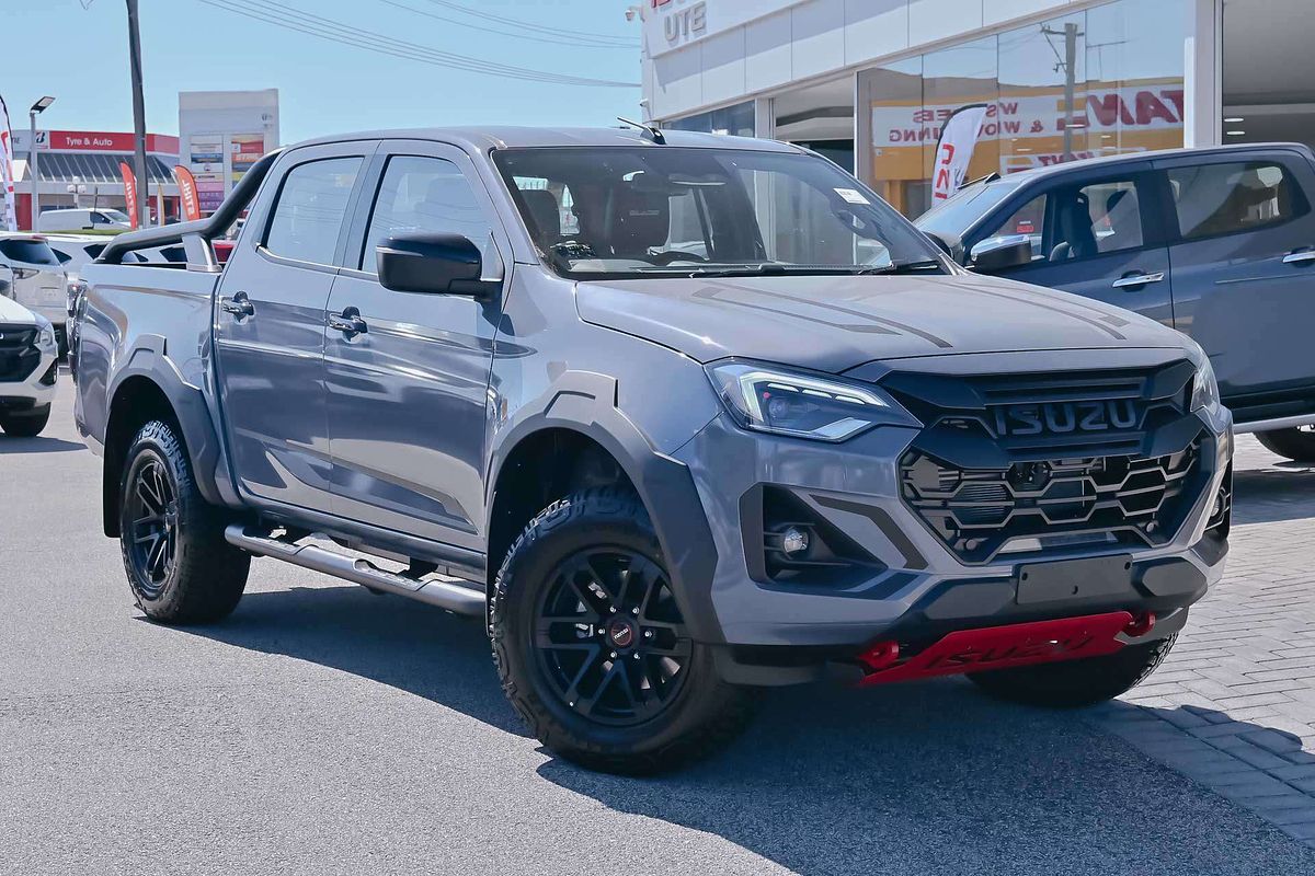 2025 Isuzu D-MAX BLADE  4X4