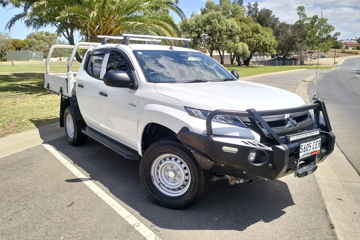 2019 Mitsubishi Triton GLX ADAS MR 4X4