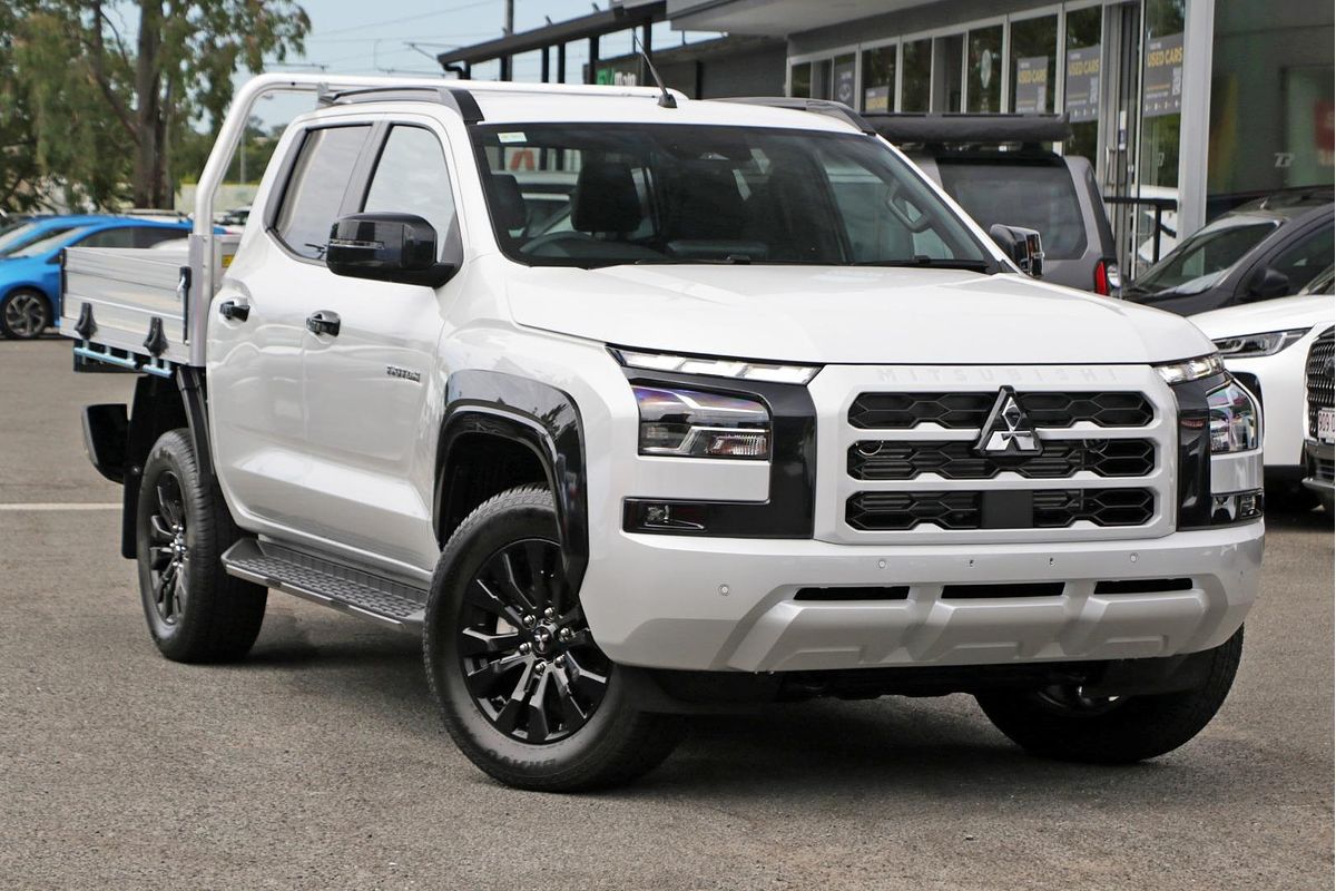 2025 Mitsubishi Triton GSR MV 4X4