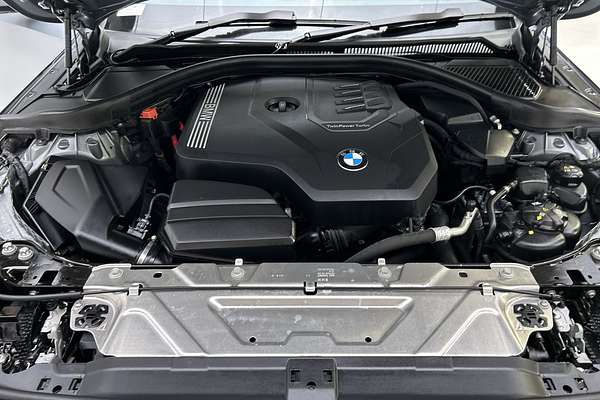 2024 BMW 2 Series 230i M Sport G42 thumb-10