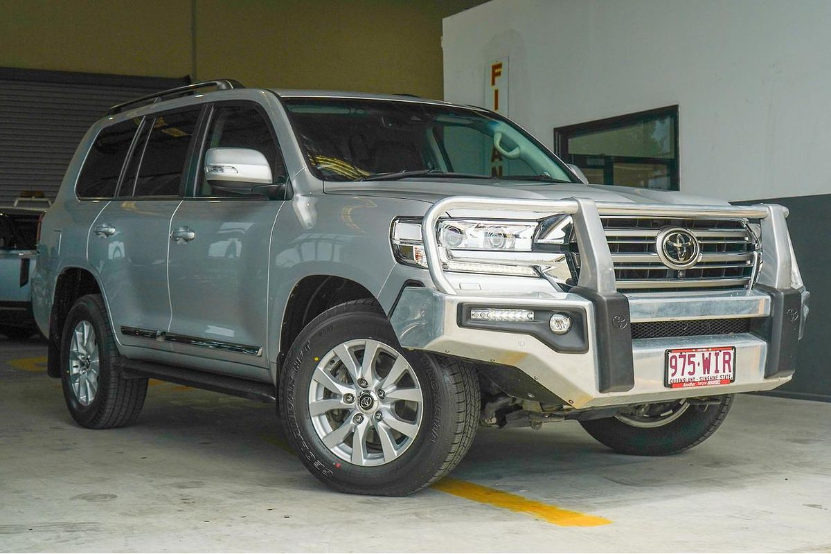 2016 Toyota Landcruiser Sahara VDJ200R