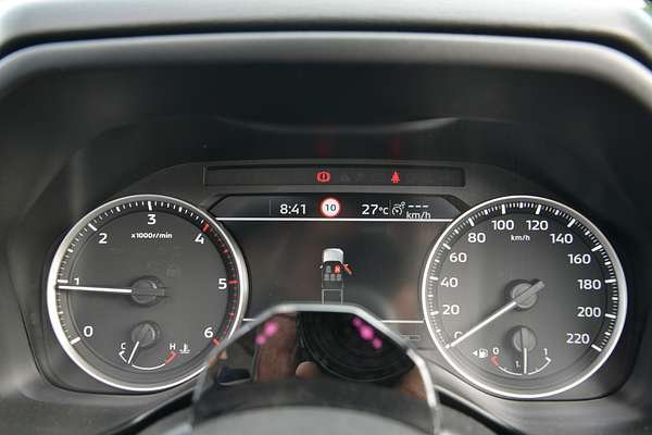 2025 Mitsubishi Triton GLX MV 4X4 thumb-10