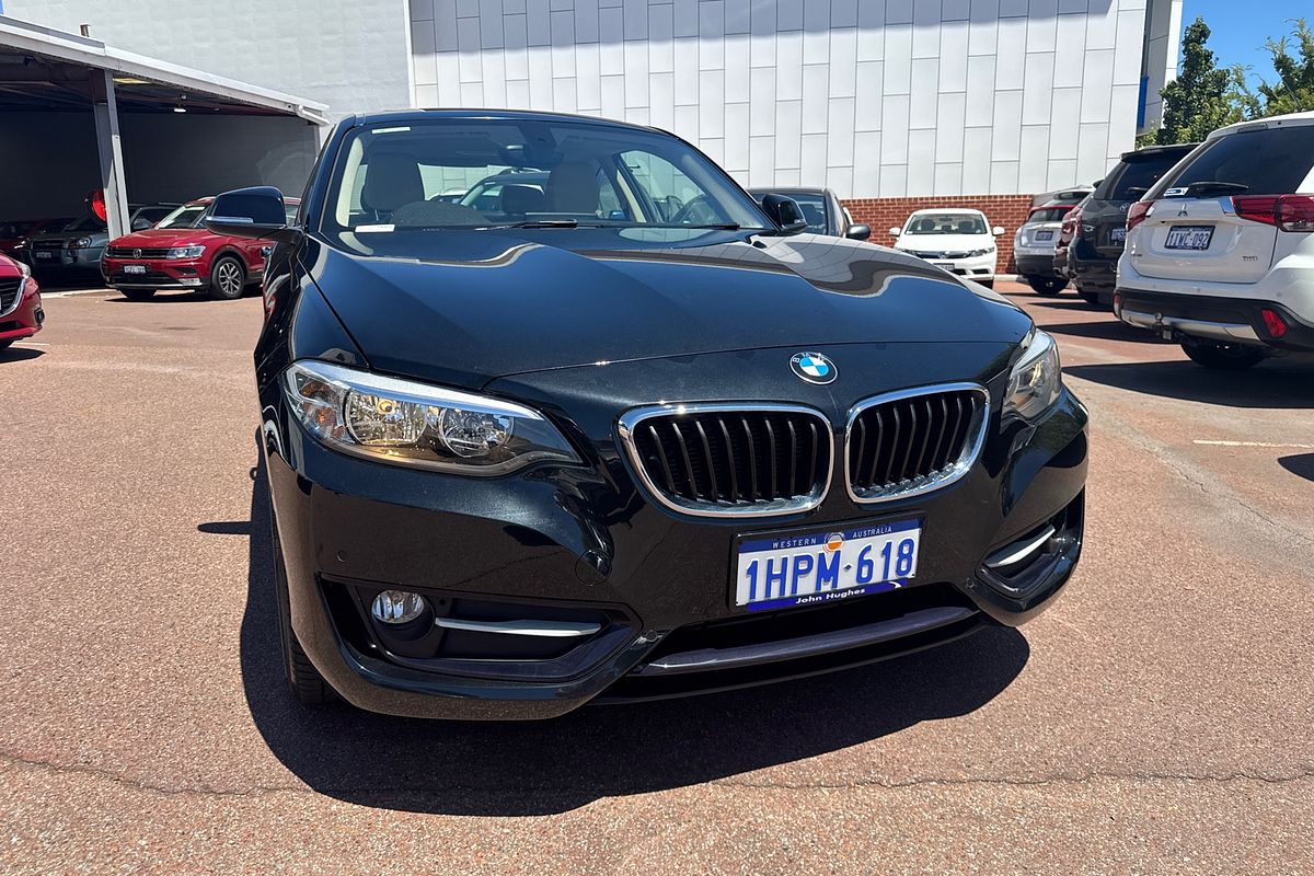 2015 BMW 2 Series 220i Sport Line F22
