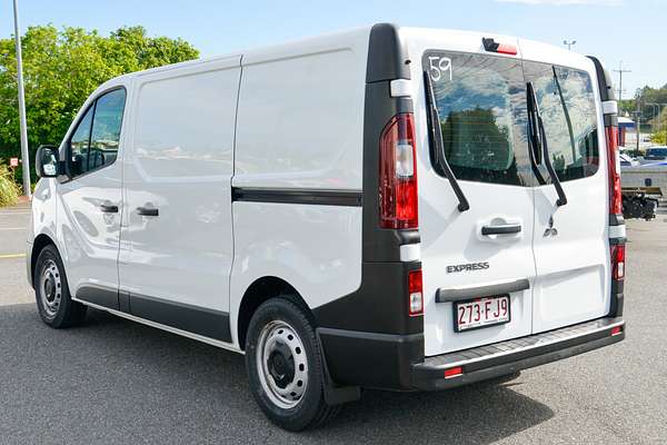 2022 Mitsubishi Express GLX SN SWB thumb-4