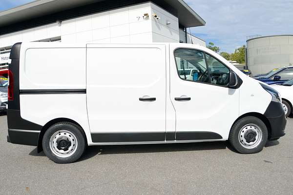2022 Mitsubishi Express GLX SN SWB thumb-3