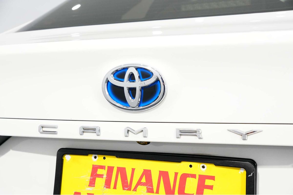 2020 Toyota Camry Ascent Sport AXVH71R