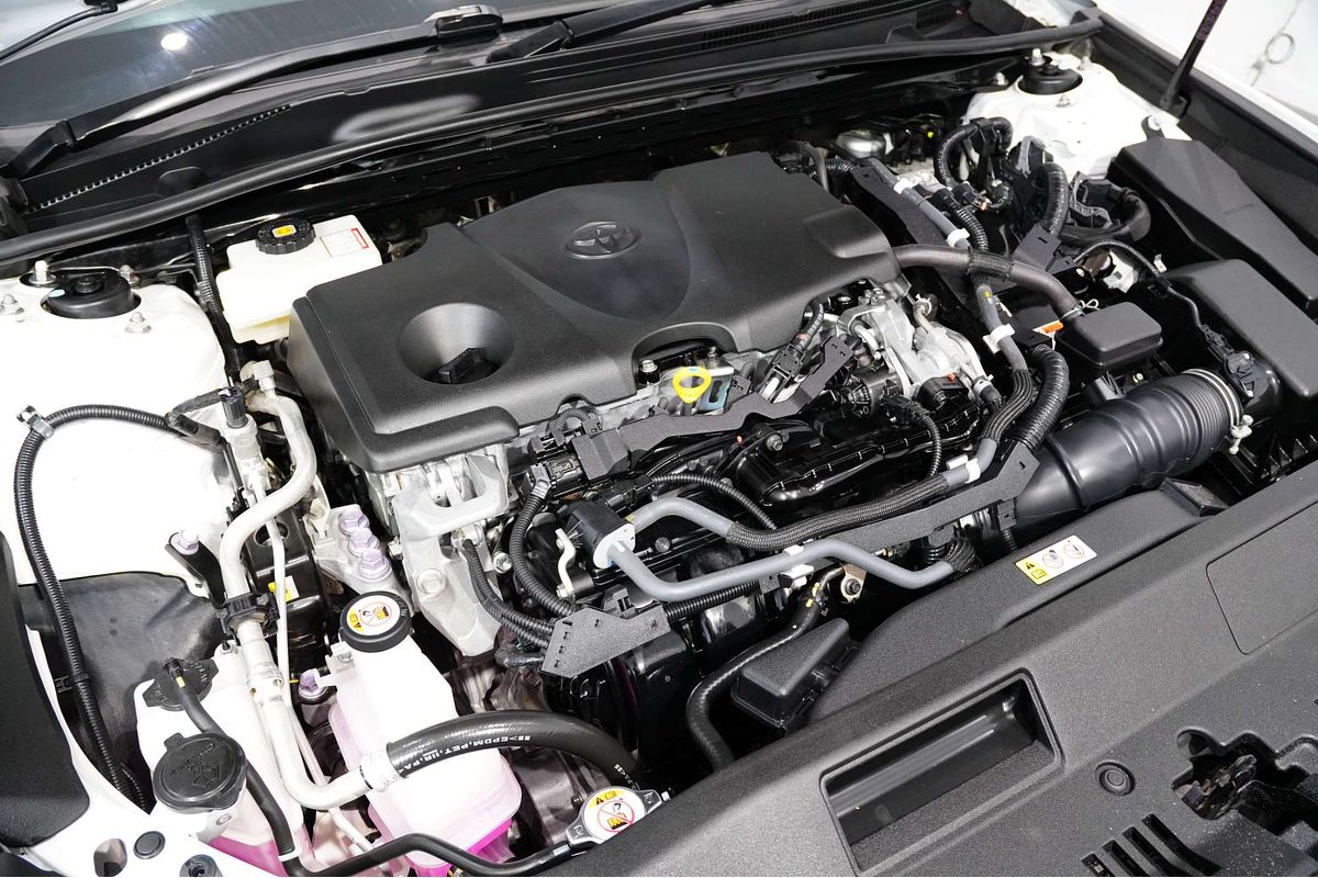 2020 Toyota Camry Ascent Sport AXVH71R