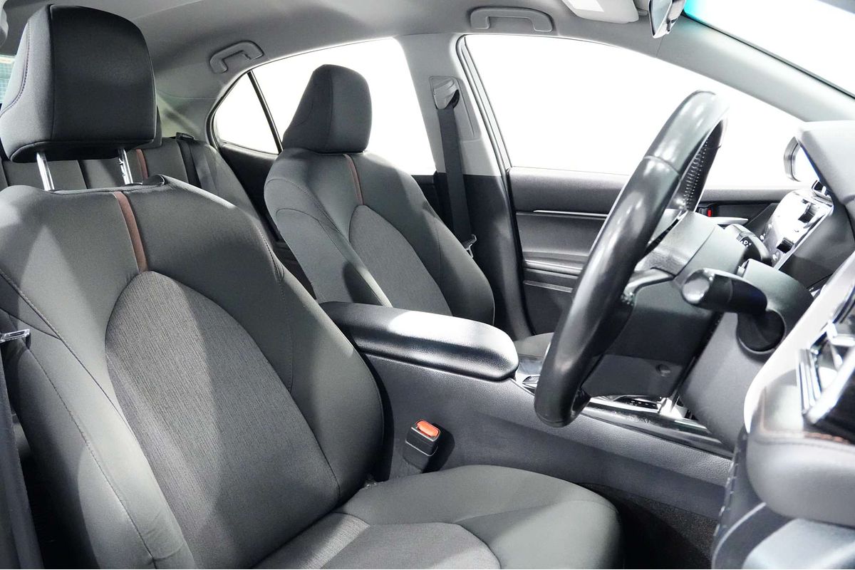 2020 Toyota Camry Ascent Sport AXVH71R