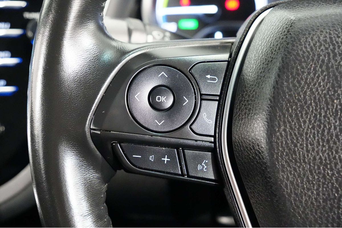 2020 Toyota Camry Ascent Sport AXVH71R