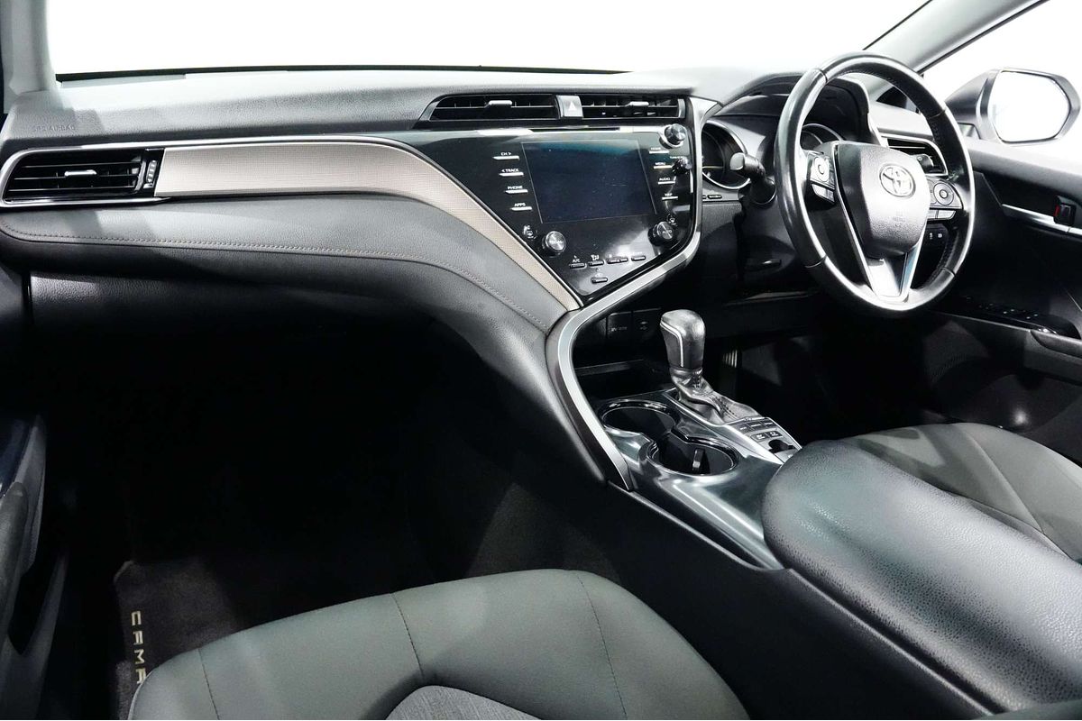 2020 Toyota Camry Ascent Sport AXVH71R