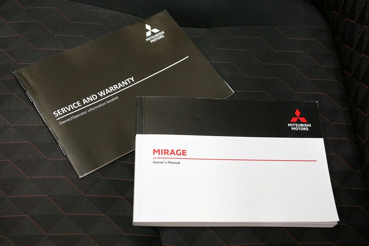 2021 Mitsubishi Mirage LS LB