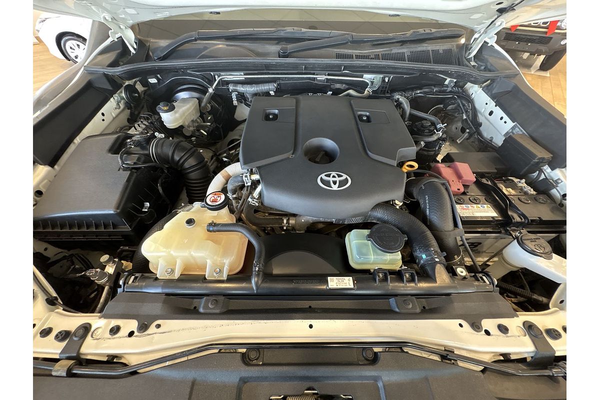 2021 Toyota Hilux SR GUN126R 4X4