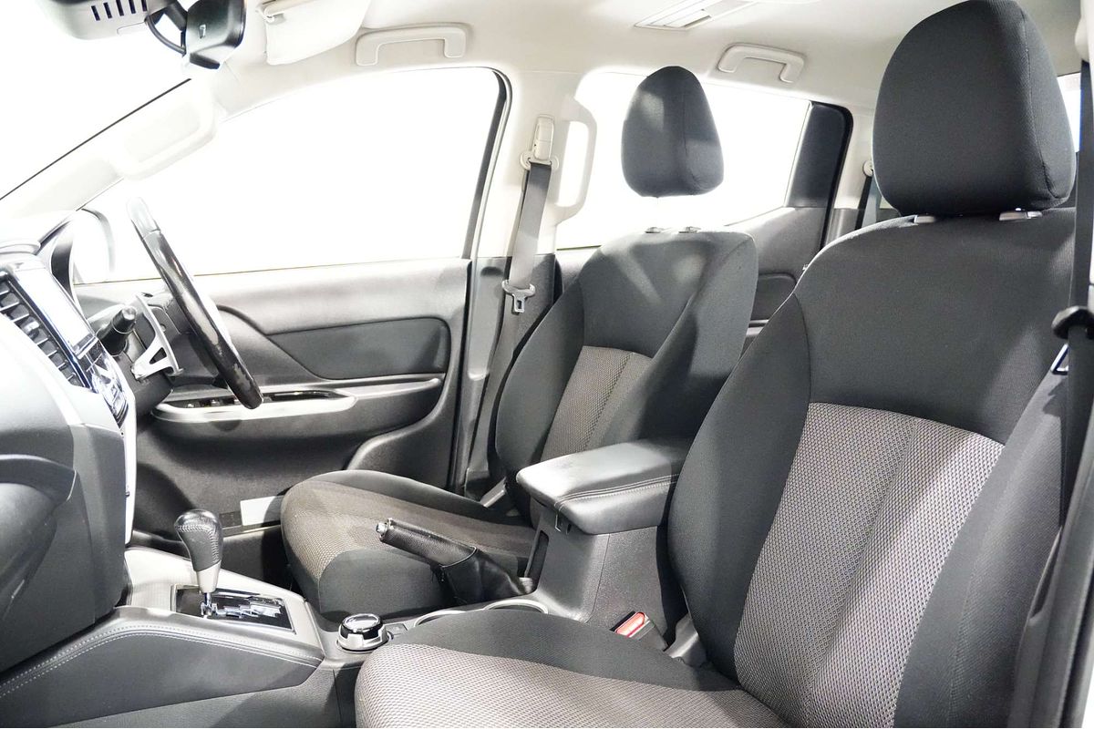 2021 Mitsubishi Triton GLS MR 4X4