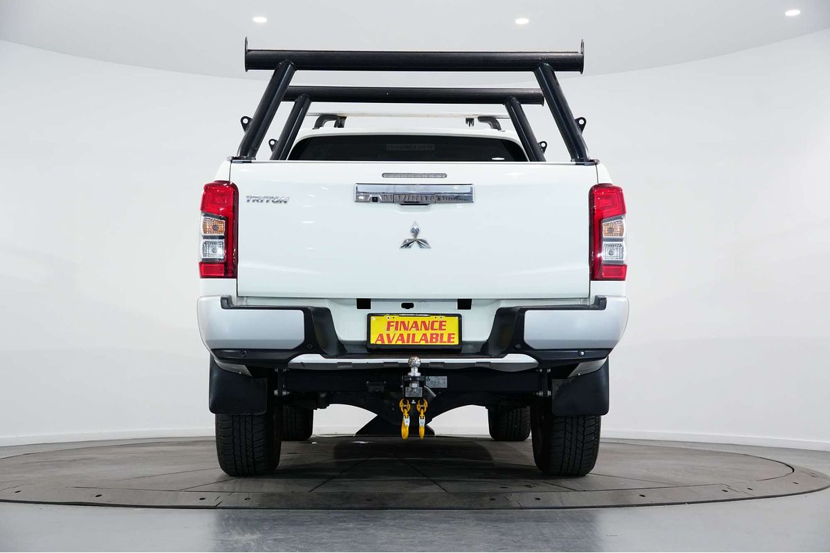 2021 Mitsubishi Triton GLS MR 4X4