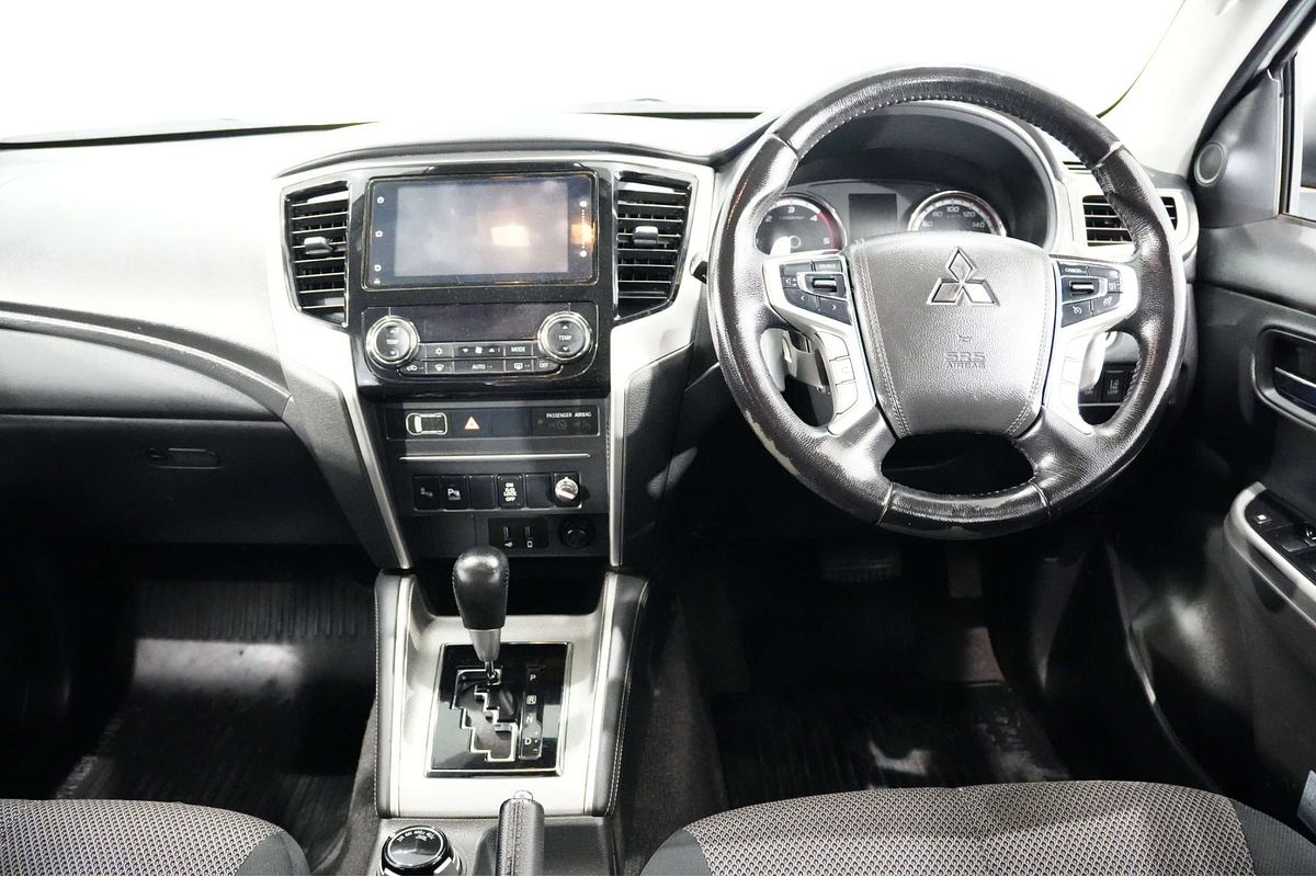 2021 Mitsubishi Triton GLS MR 4X4